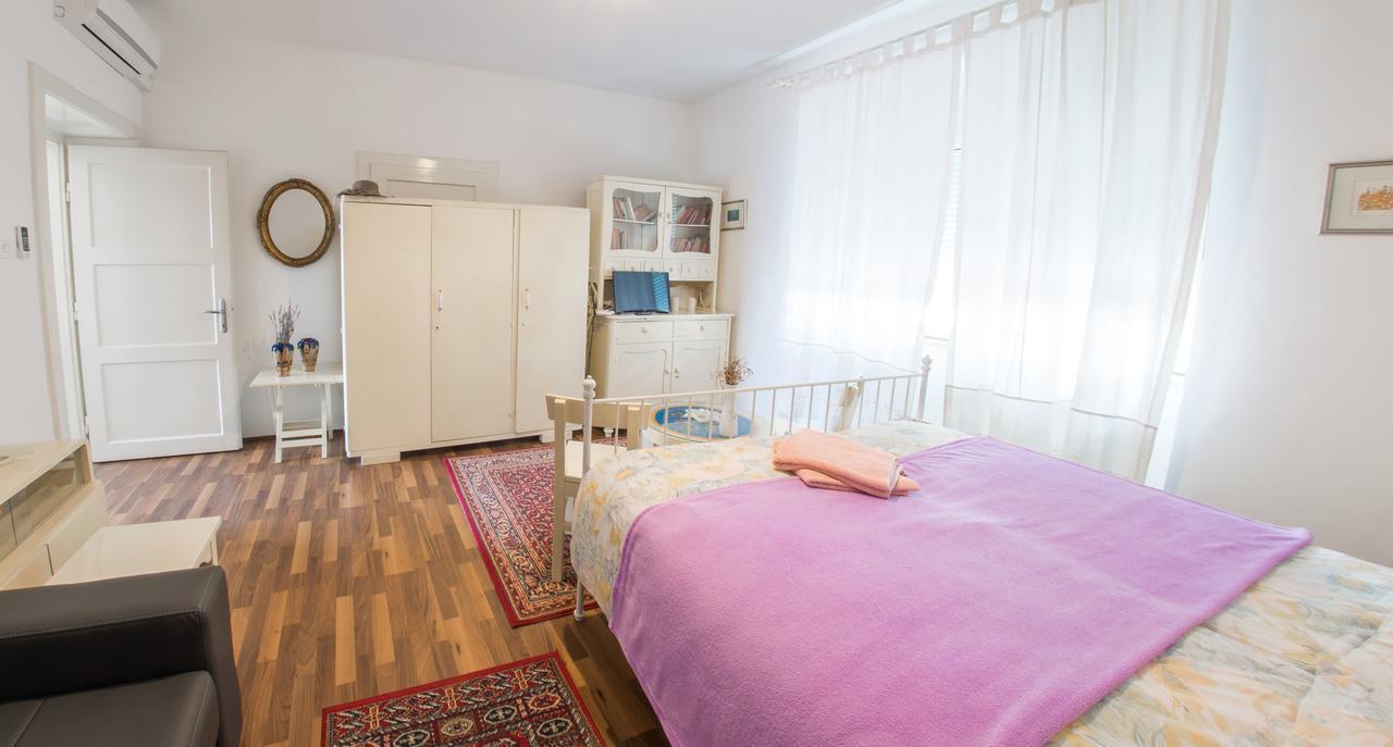 Little Rock Rooms Мостар Екстериор снимка