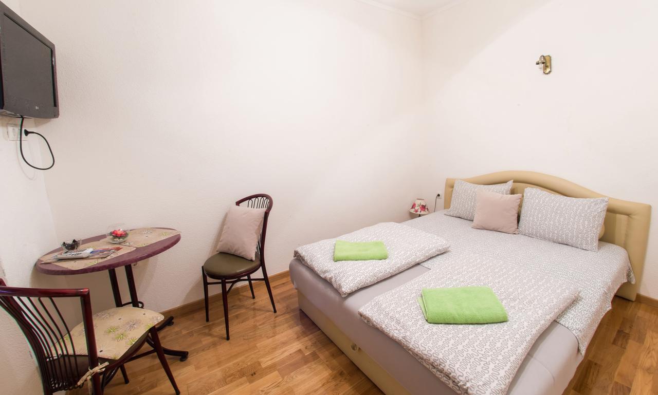 Little Rock Rooms Мостар Екстериор снимка